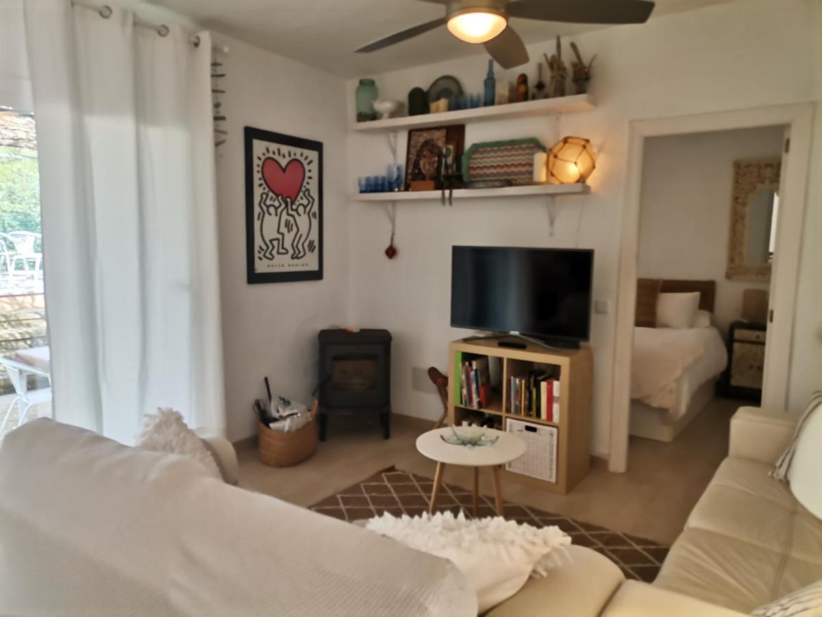 En Lugar Tranquilo Alejado De Zonas Turisticas Villa Banyalbufar Dış mekan fotoğraf